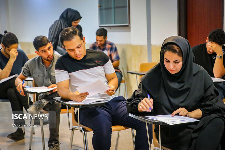 امتحانات نیمسال دوم سال تحصیلی 1403-1404 دانشگاه آزاد اسلامی یزد