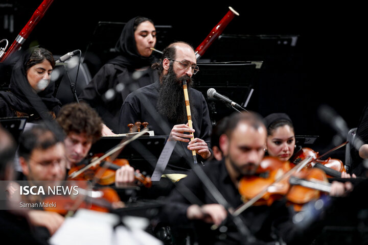 کنسرت «مانده‌ با نگاهی» ارکستر ملی ایران