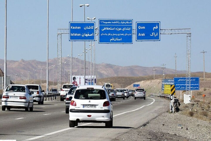 آزادراه قم–تهران در مسیر ایمن‌سازی گسترده؛ از آسفالت تا تجهیزات ایمنی