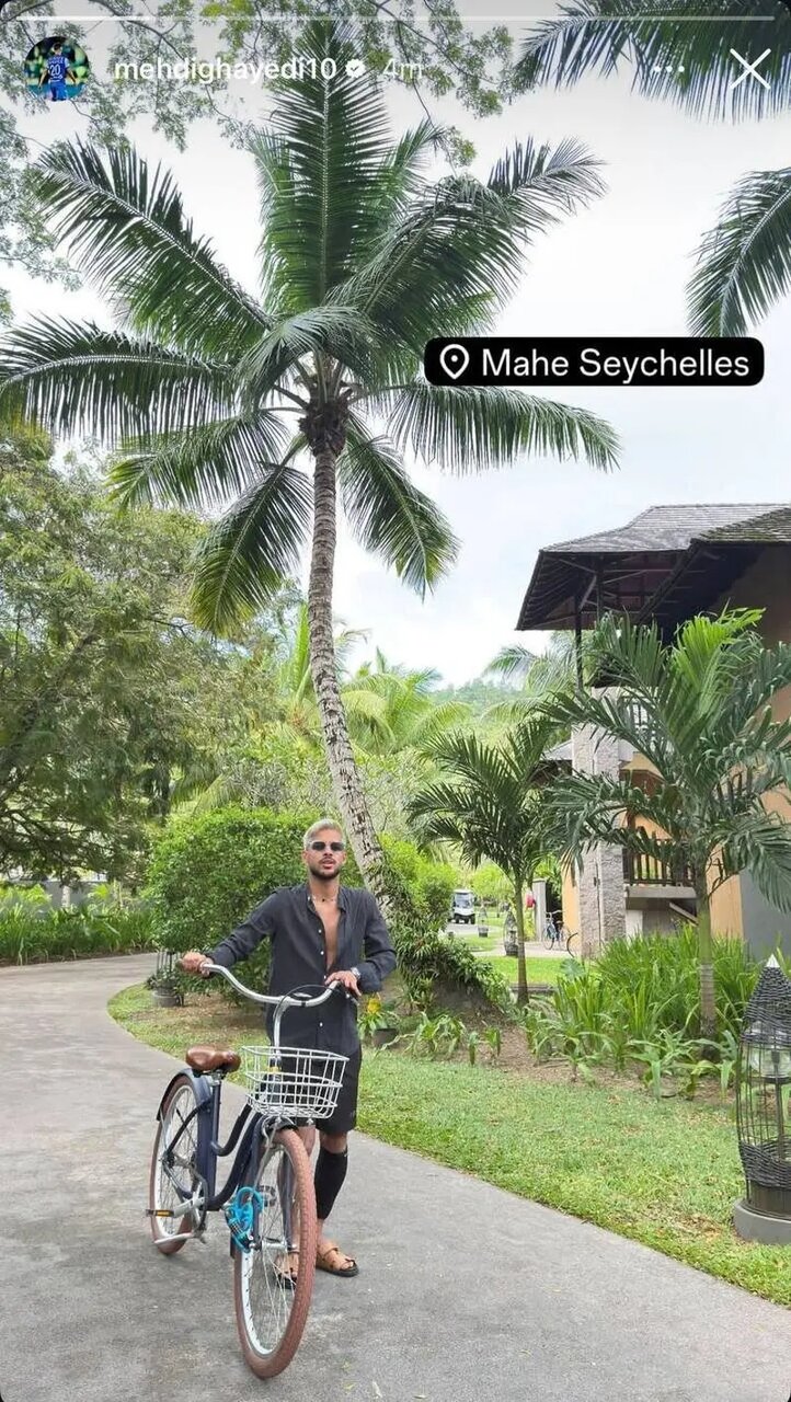 خوشگذرانی مهدی قایدی در جزایر سیشل با استایلی خاص + عکس