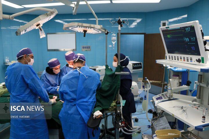 جراحی رایگان کودکان با ناهنجاری های مادرزادی