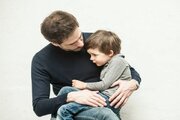 چگونه با کودکان درباره جنگ صحبت کنیم؟