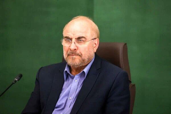 هیات ایرانی به ریاست قالیباف وارد اسلامآباد پاکستان شد هیات ایرانی به ریاست قالیباف وارد اسلامآباد پاکستان شد