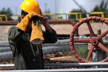 خرید میوه و لبنیات هم از سفره کارگران حذف شد