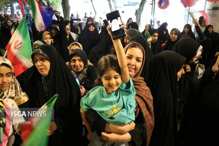 تجمع مردم بجنورد در اعتراض به یاوه‌گویی‌های ترامپ