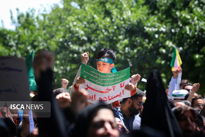راهپیمایی عظیمِ جمعه «خشم و نصر» در بجنورد