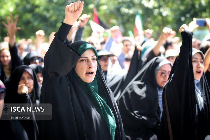 راهپیمایی عظیمِ جمعه «خشم و نصر» در بجنورد