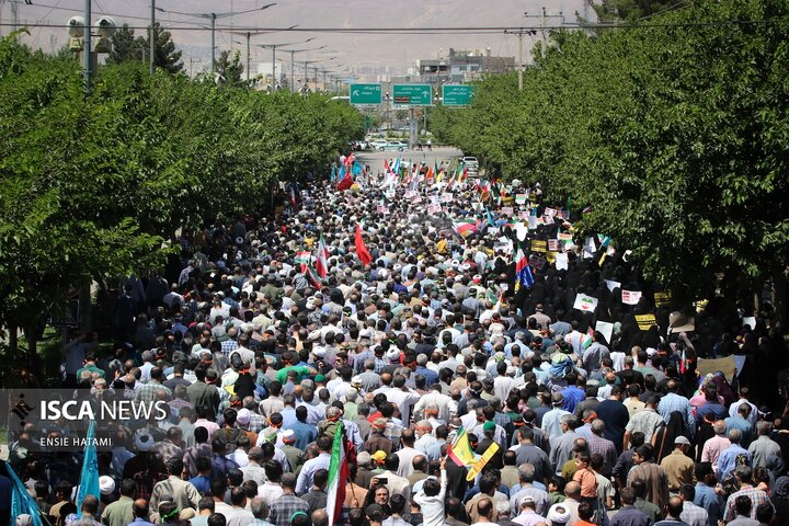 راهپیمایی عظیمِ جمعه «خشم و نصر» در بجنورد