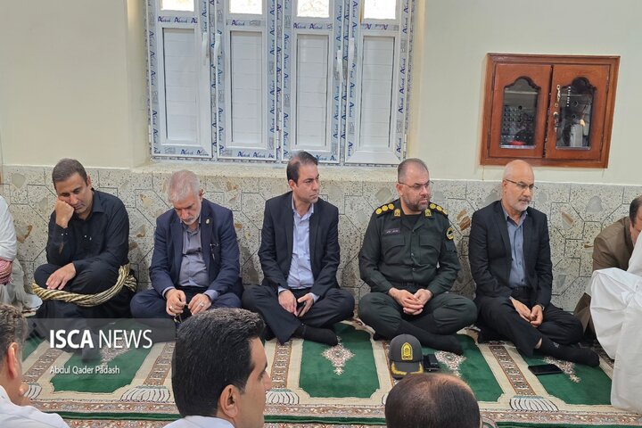 نشست معتمدین جوانان و علمای کرام در حمایت از نیرو های مسلح و محکومیت رژیم صهیونیستی در چابهار