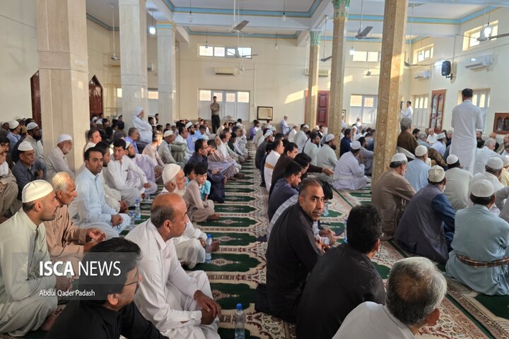 نشست معتمدین جوانان و علمای کرام در حمایت از نیرو های مسلح و محکومیت رژیم صهیونیستی در چابهار