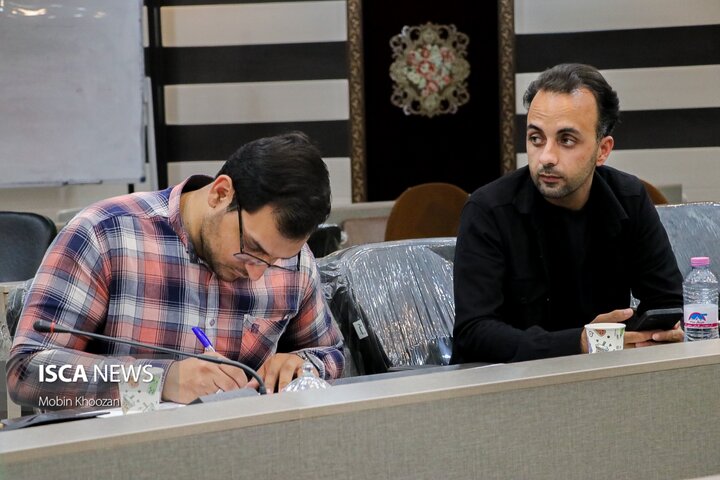 نخستین جلسه شورای مرکزی و کمیته‌های شبکه ایران یاران جوان استان یزد