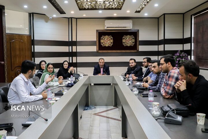 نخستین جلسه شورای مرکزی و کمیته‌های شبکه ایران یاران جوان استان یزد