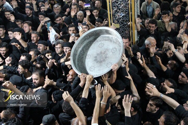 آیین طشت گذاری در اردبیل