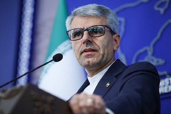 بقائی درباره ادعای ترامپ: ۴۷ سال است با زبان باید خداحافظی کردهایم بقائی درباره ادعای ترامپ: ۴۷ سال است با زبان باید خداحافظی کردهایم