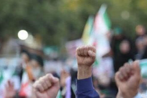 دانشگاهیان کهگیلویه و بویراحمد در حمایت و قدردانی از نیرو های مسلح تجمع کردند