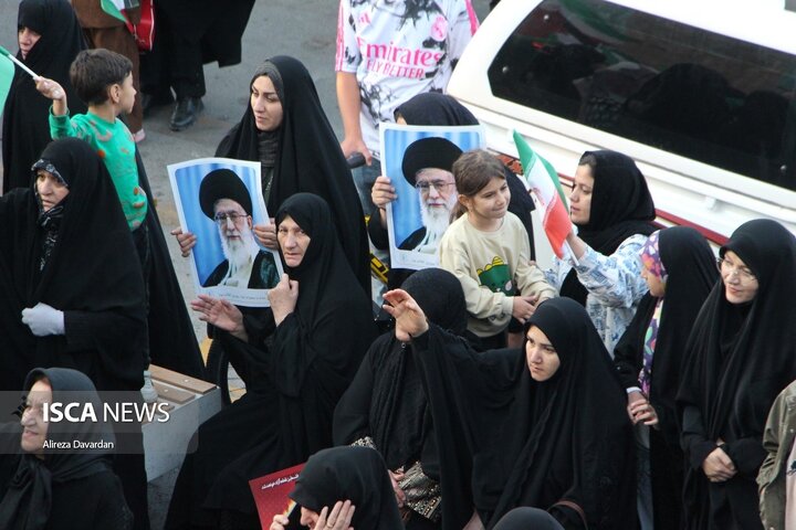 تجمع اردبیلی ها در حمایت از عملیات بشارت فتح