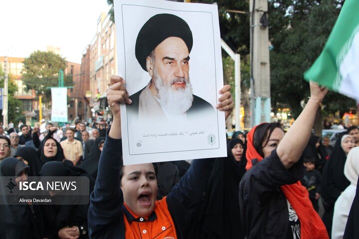 تجمع اردبیلی ها در حمایت از عملیات بشارت فتح