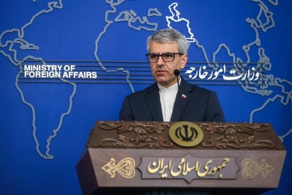 بقایی: بیان مطالبات نباید به معنای کوتاه آمدن در برابر دشمن تلقی شود بقایی: بیان مطالبات نباید به معنای کوتاه آمدن در برابر دشمن تلقی شود