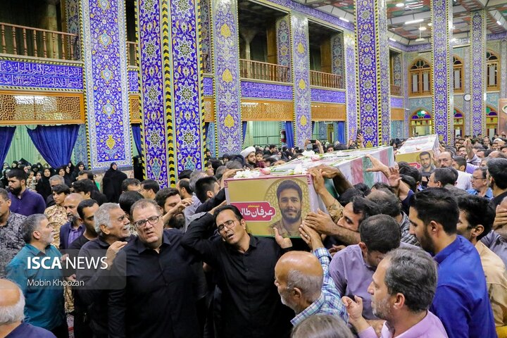 مراسم وداع با شهدای حمله اخیر رژیم صهیونیستی به تیپ 18 الغدیر یزد