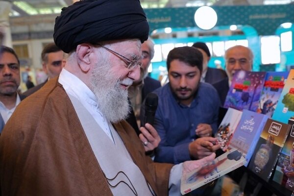 «تل آویو سقوط کرد» کتابی که تعبیر شد