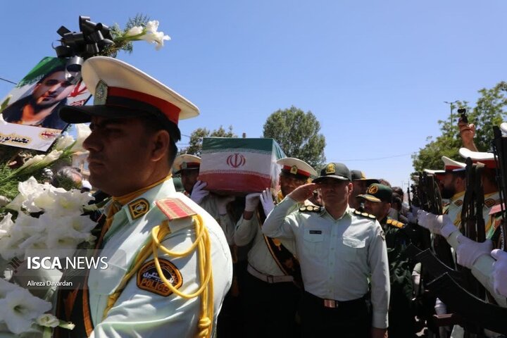 تشییع پیکر شهید مدافع وطن محمدرضا نوروزی مهماندوست