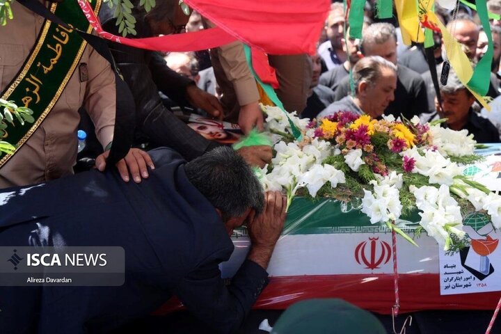 تشییع پیکر شهید مدافع وطن محمدرضا نوروزی مهماندوست