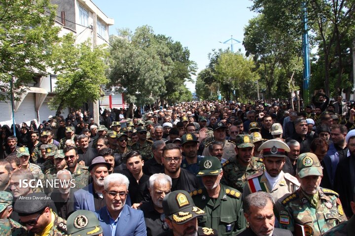 تشییع پیکر شهید قهرمانی در اردبیل