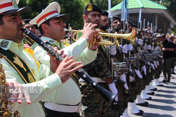تشییع پیکر شهید قهرمانی در اردبیل