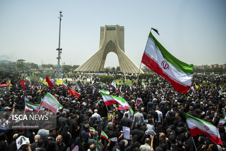 تشییع شهدای اقتدار در تهران