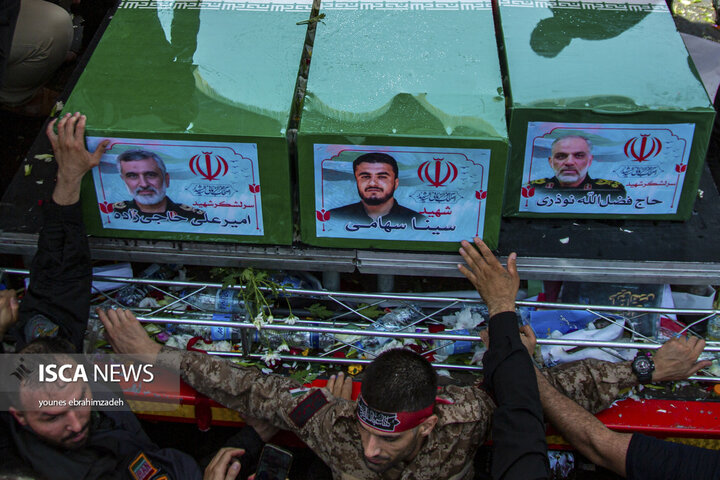 تشییع شهدای اقتدار در تهران