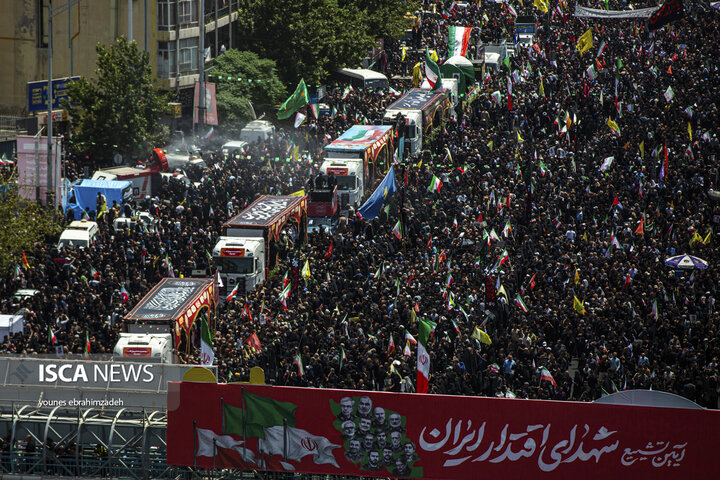 تشییع شهدای اقتدار در تهران