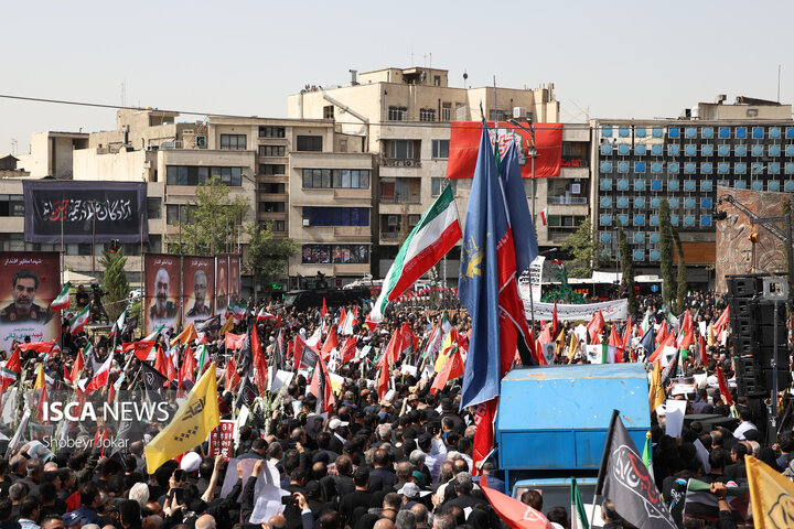 مراسم تشییع دانشمند هسته‌ای کشور، شهید محمد مهدی طهرانچی