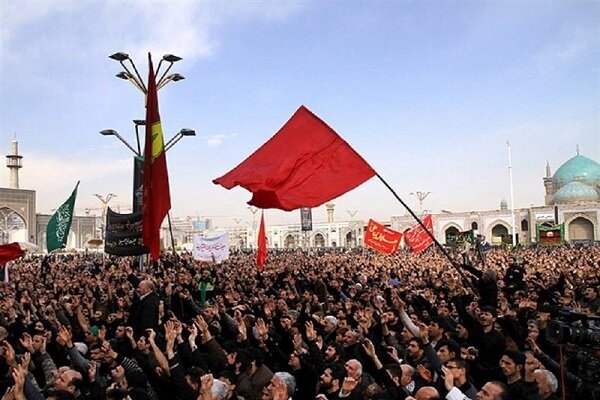 اجتماع بزرگ «عاشورائیان» در حرم مطهر رضوی برگزار شد