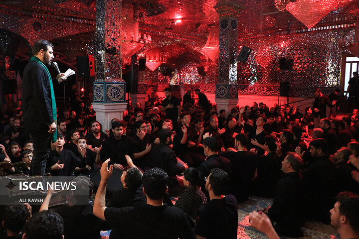 عزاداری شب تاسوعا در آستان مقدس عباس بن موسی (ع) بجنورد