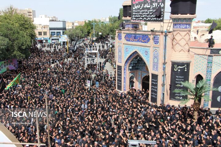 اجتماع عظیم عزاداران اردبیلی در تاسوعا
