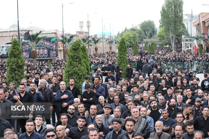 اجتماع بزرگ عاشورای حسینی در اردبیل