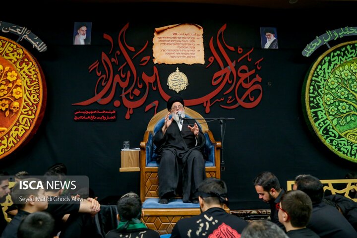برگزاری مراسم عزاداری دهه اول محرم هیئت انصارالولایه یزد