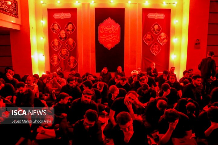 برگزاری مراسم عزاداری دهه اول محرم هیئت انصارالولایه یزد