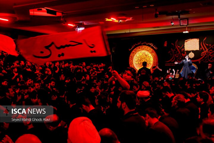 برگزاری مراسم عزاداری دهه اول محرم هیئت انصارالولایه یزد