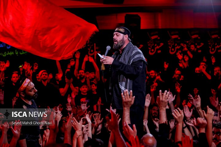 برگزاری مراسم عزاداری دهه اول محرم هیئت انصارالولایه یزد