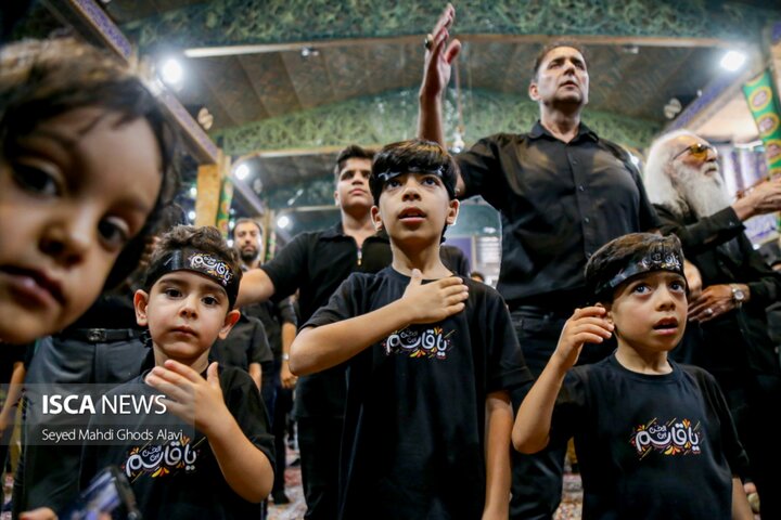 حضور پرشور هیئت آزادشهر در مراسم تاسوعای حسینی مسجد روضه محمدیه (حظیره) یزد