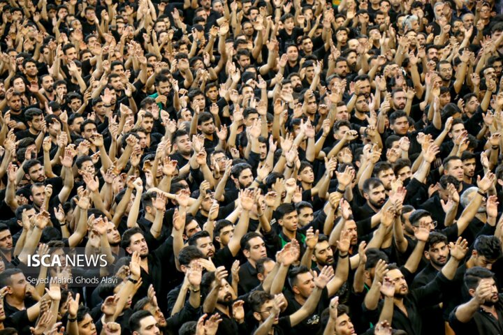 حضور پرشور هیئت آزادشهر در مراسم تاسوعای حسینی مسجد روضه محمدیه (حظیره) یزد