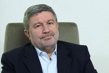 حضرتی: مذاکرات فضای جدی در جریان است/چیزی از ایران خارج نخواهد شد