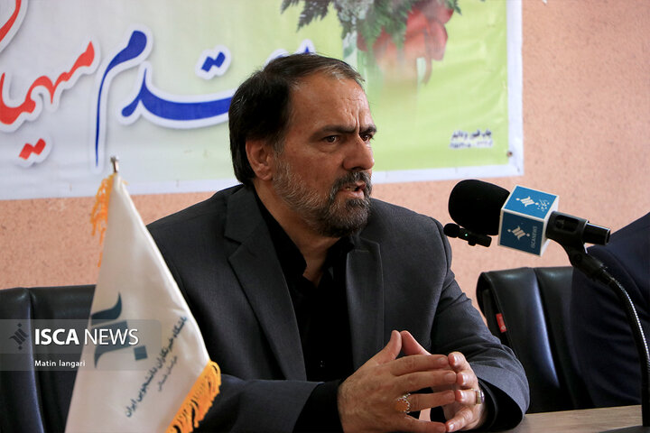 دانشگاه باید پایگاه زنده امر به معروف باشد