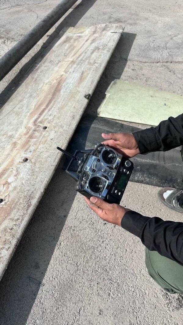 کشف لاشه و قطعات پهپاد در شهرک صنعتی پرند + عکس