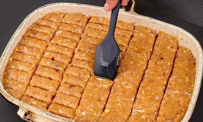 آموزش آشپزی / طرز تهیه کباب تابه‌ای مرغ با سس آلبالو