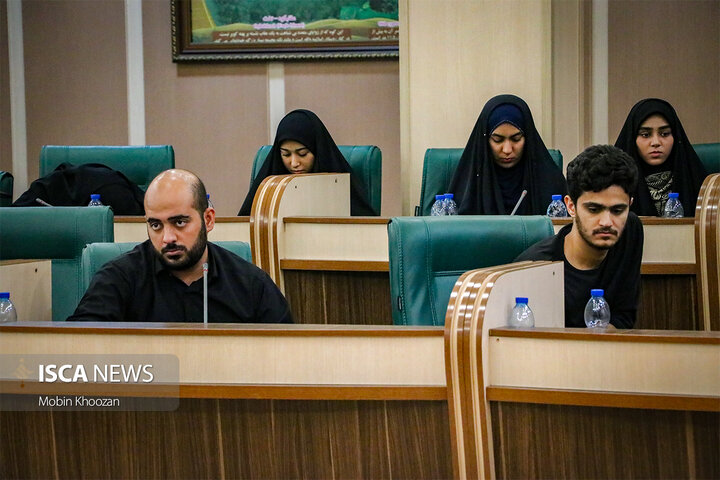 نشست پرچم‌داران جریان دانشجویی استان یزد با حضور حجت‌الاسلام قنبریان