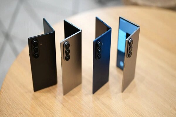 گوشی جدید سامسونگ رکورد زد + عکس