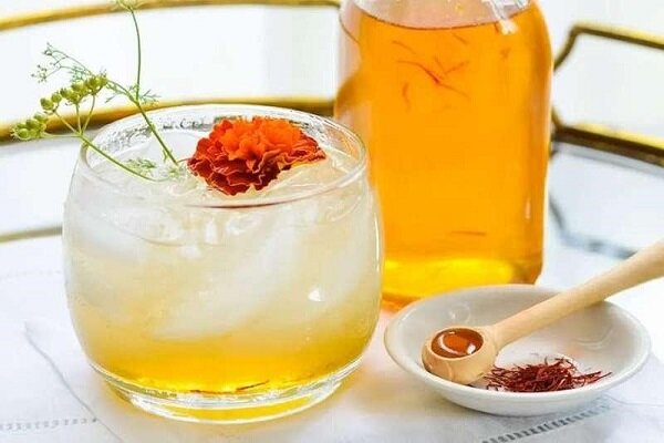 آموزش شیرینی پزی / طرز تهیه شربت زعفران خانگی
