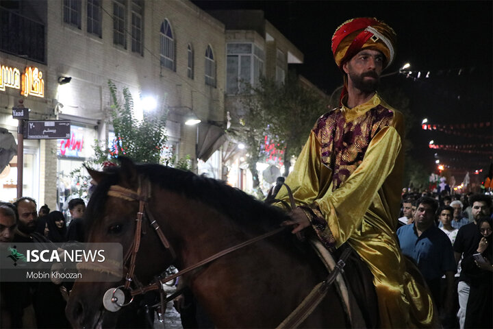 در آغار ماه صفر بازآفرینی ورود کاروان اسرای کربلا به شام در یزد